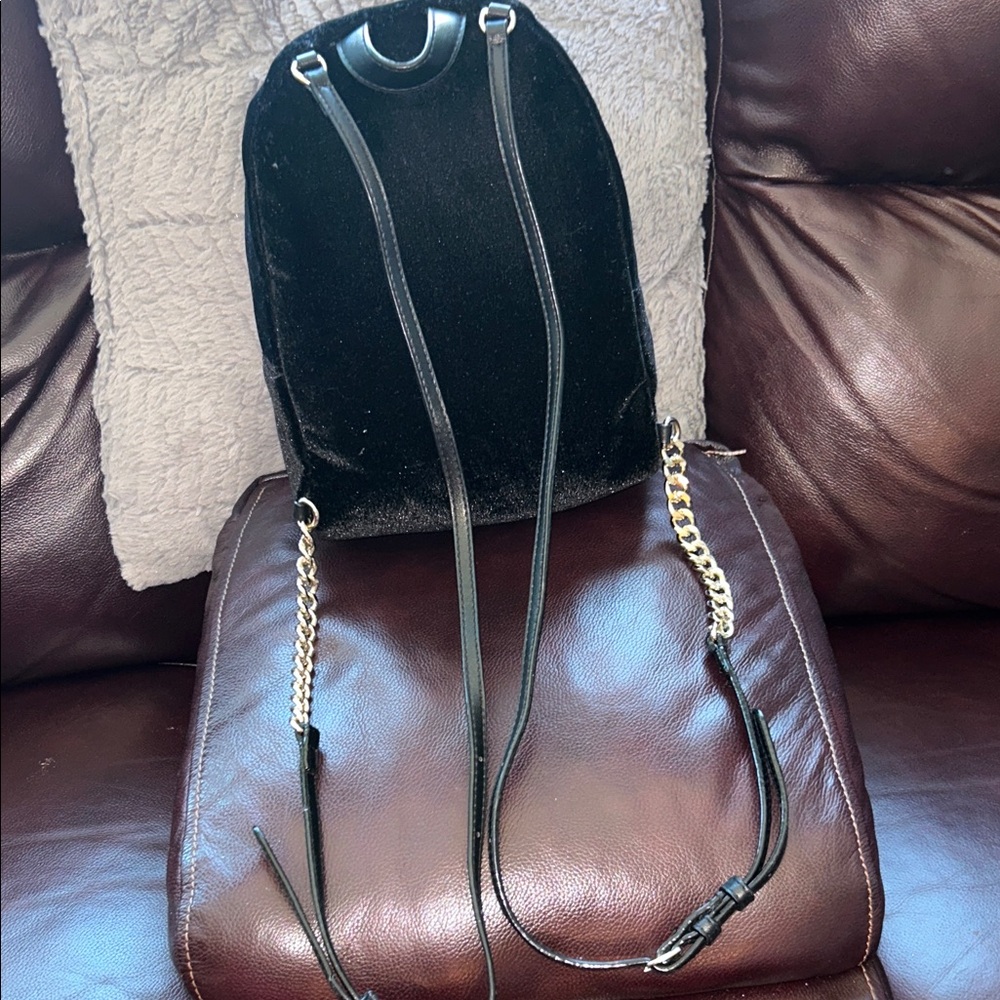 Victoria's Secret- Brand new, never used.
Black Velvet Mini Backpack - Picture 3 of 7
